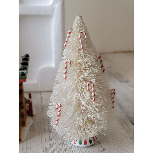 Dept 56 56407 AS IS Santa's visiting center 1999 Village accessory Xmas - Picture 12 of 16